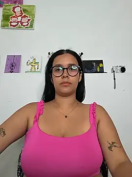 Chatroom XXX en direct de Annya-sweet