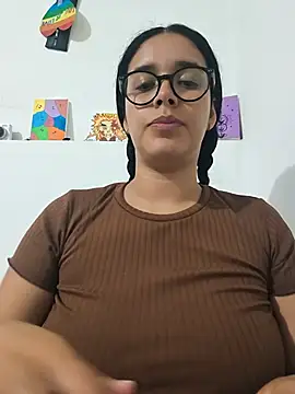 Annya-sweet Show in webcam