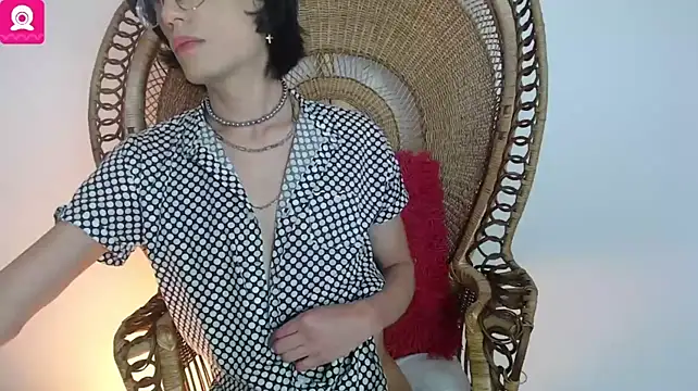 monsterholes Show in webcam