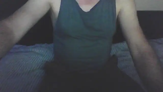 Uomo7744's Webcam Show