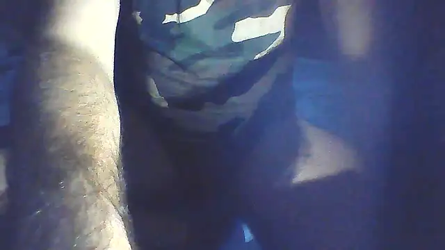 Show modela Uomo7744 na web-kameri