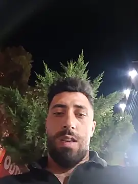 הופעת וובקאם של Rakiyy34