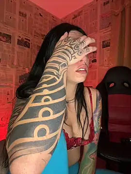 Chat +18 de i_am_nina_ ao vivo