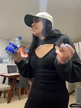 i_am_nina_ Live XXX-chat
