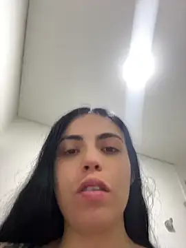 i_am_nina_ 라이브 XXX 채팅