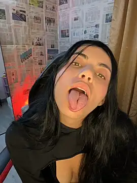 Онлайн чат XXX i_am_nina_