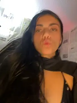 i_am_nina_ – Live XXX-chat