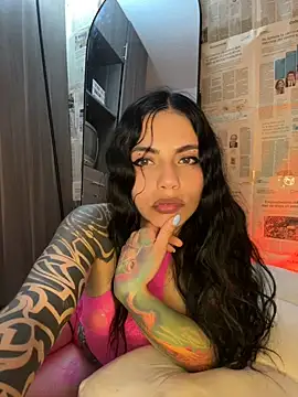 i_am_nina_ লাইভ XXX চ্যাট
