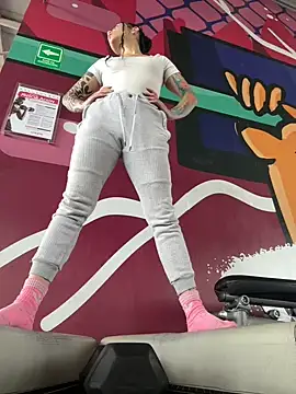 Czat XXX na żywo – i_am_nina_