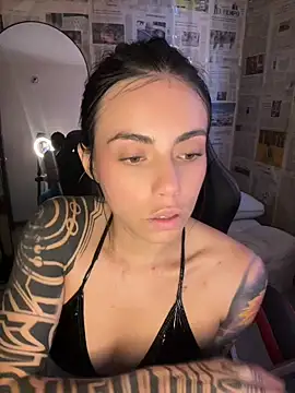 i_am_nina_ – Naživo XXX chat