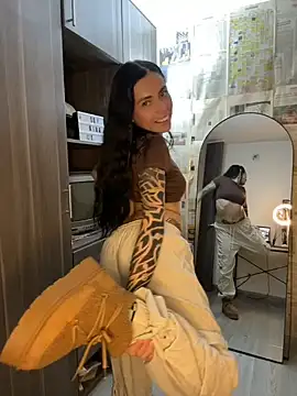 i_am_nina_n Live XXX chat