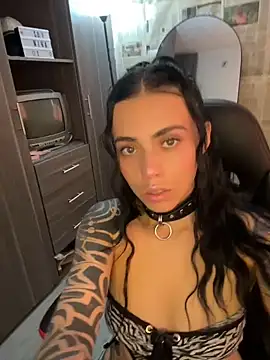 Chatroom XXX en direct de i_am_nina_