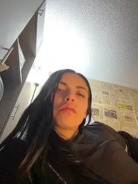 i_am_nina_ Chat XXX in diretta