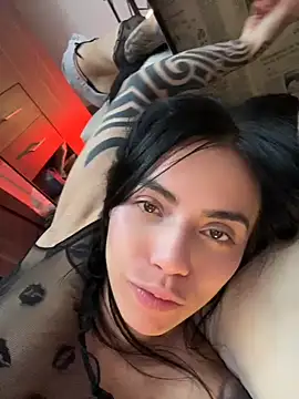 Chat XXX ao vivo de i_am_nina_