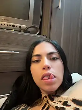 Chatroom XXX en direct de i_am_nina_