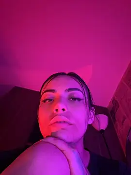 i_am_nina_ 라이브 XXX 채팅