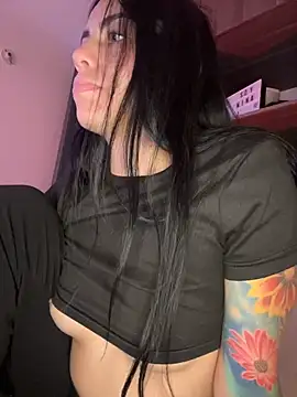 Chat +18 de i_am_nina_ ao vivo