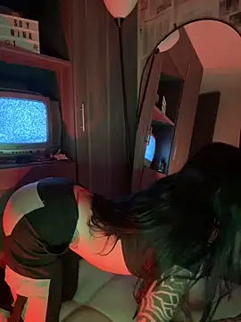 دردشة i_am_nina_ الجنسية المباشرة
