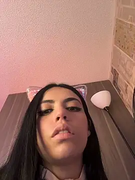 i_am_nina_'s Live XXX Chat