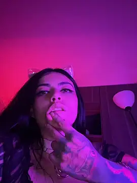 Živý XXX chat i_am_nina_