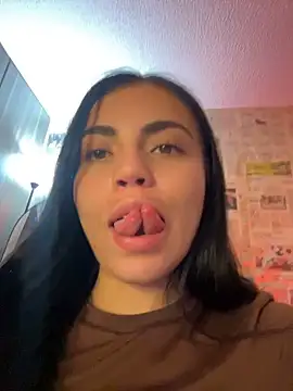 Chatroom XXX en direct de i_am_nina_