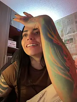 צ'אט XXX בשידור חי של i_am_nina_