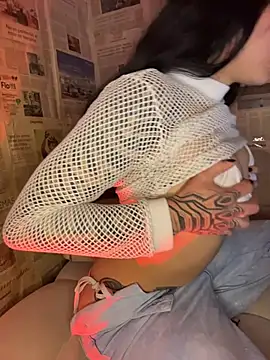Chatroom XXX en direct de i_am_nina_