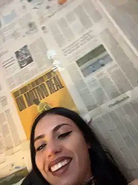 i_am_nina_'s Live XXX Chat