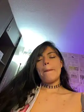 i_am_nina_'s Live XXX Chat
