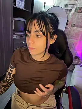 Chatroom XXX en direct de i_am_nina_