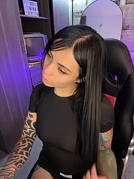 i_am_nina_ – Live XXX-chat