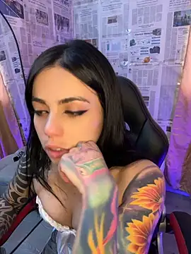 i_am_nina_ Live XXX Chat