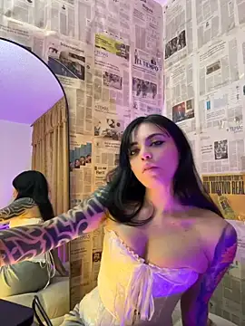 i_am_nina_ Live XXX Chat