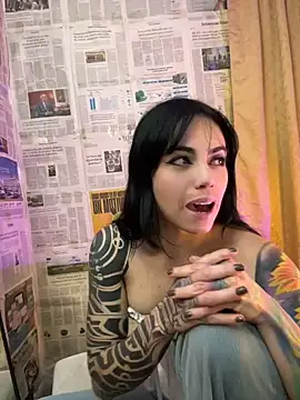 i_am_nina_ Chat XXX in diretta