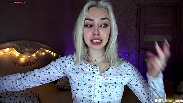 LillyMoure_ Live XXX-Chat