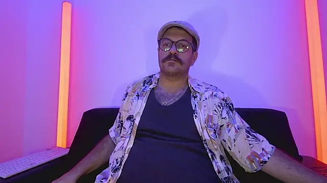 BadDaddyBrasil Show in webcam