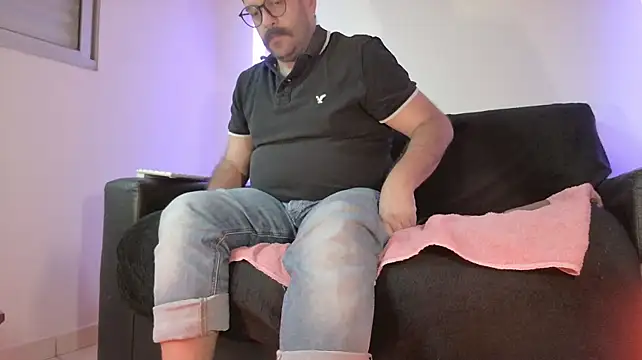 BadDaddyBrasil webcam show