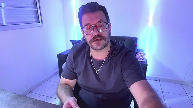 BadDaddyBrasil's Webcam Show
