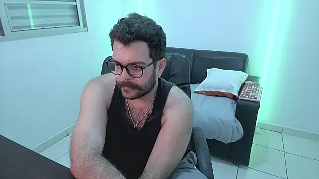 BadDaddyBrasil's Webcam Show