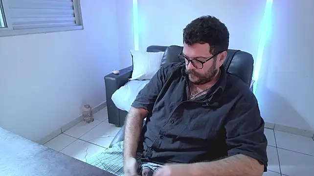 BadDaddyBrasil 网络视讯表演