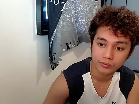Utopia_20 Pertunjukan Webcam