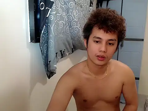 Utopia_20 Pertunjukan Webcam