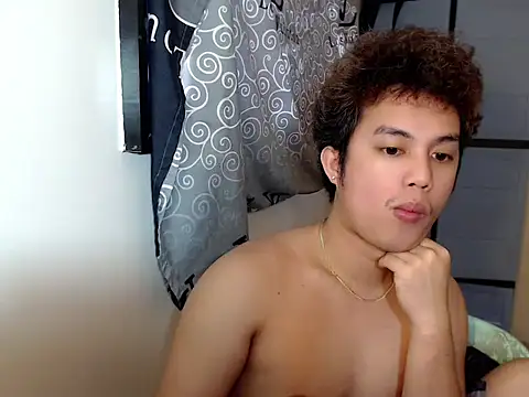 Utopia_20 Pertunjukan Webcam