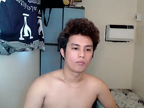 Utopia_20 Pertunjukan Webcam