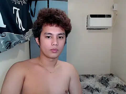 Utopia_20 Pertunjukan Webcam