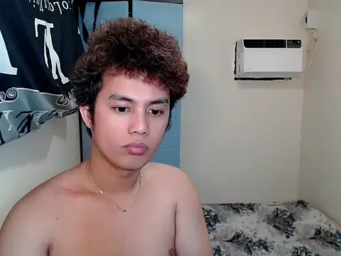 Utopia_20 Pertunjukan Webcam