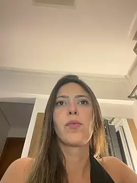 Gipoltergeist Adlı Modelin Canlı XXX Sohbeti