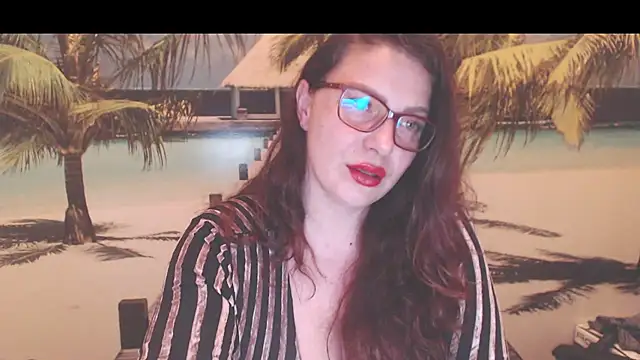 Queen__Natasha's Live XXX Chat