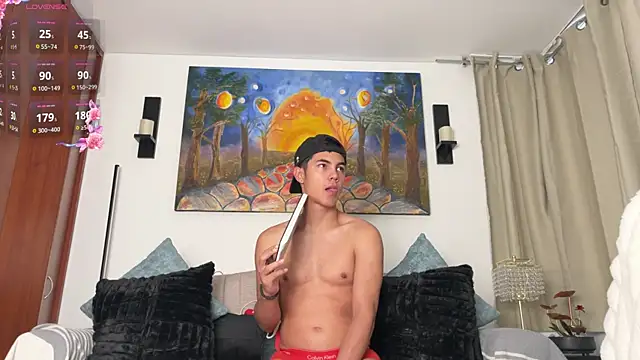 Adams_ricci Adlı Modelin Web Kamerası Şovu