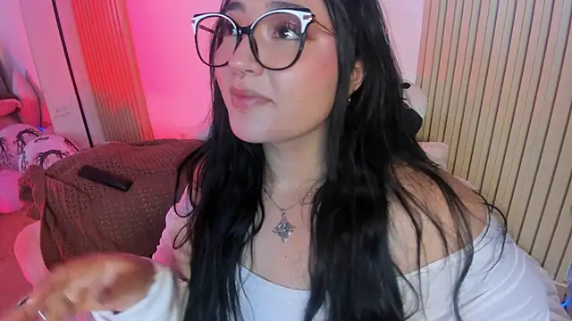Miss_Loise Chat XXX in diretta